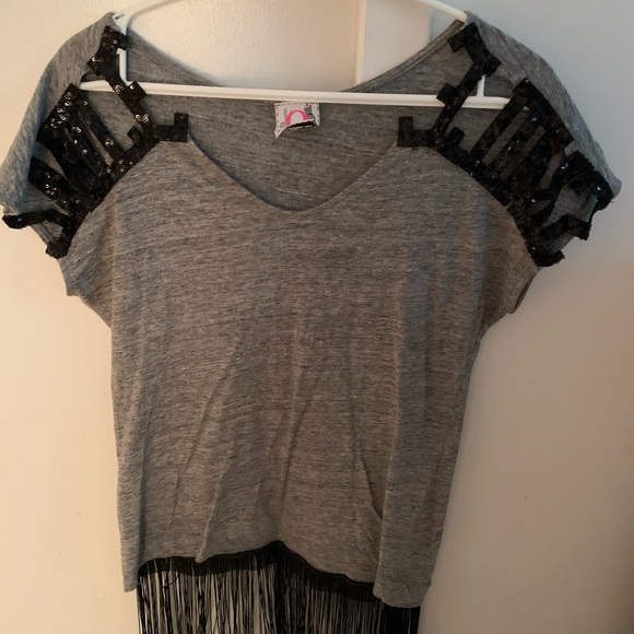 Top - Picture 2 of 2